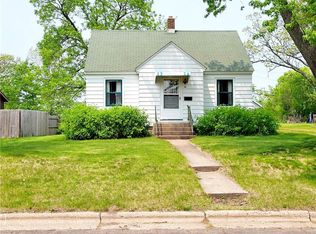 36 Summit Ave, Chippewa Falls, WI 54729