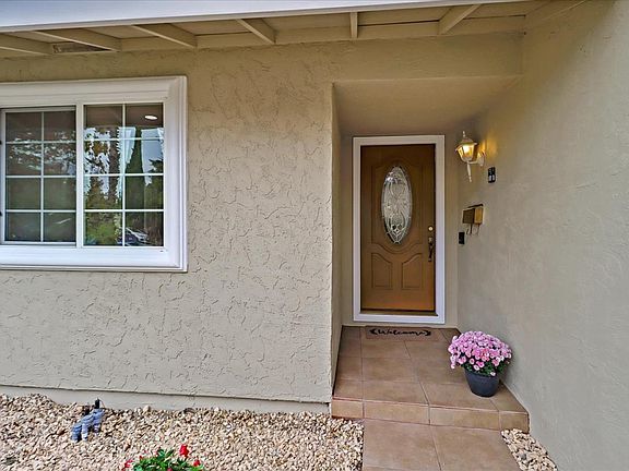 3rd image of 6560 Bison Ct