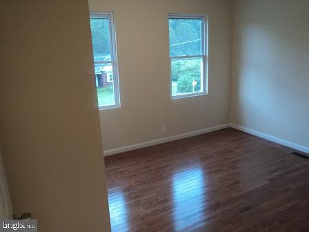 4th image of 1314 Rosewick Ave
