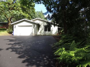 16784 S Livesay Rd, Oregon City, OR 97045