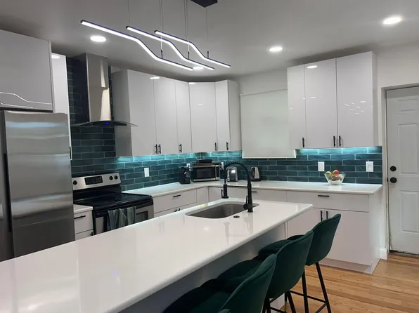 24 Taylor Ave, Audubon, NJ 08106