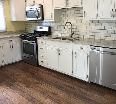 2nd image of 865 Country Club Dr APT C
