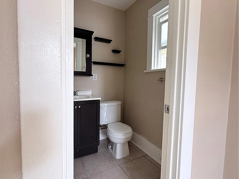 206 S Guadalupe Ave #C — Photo 8