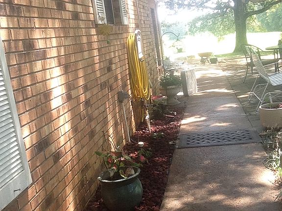 Side of house looking at bac