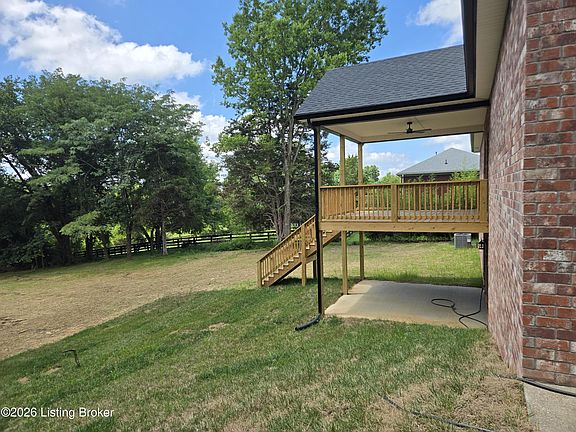4th image of 481 Peterson Dr