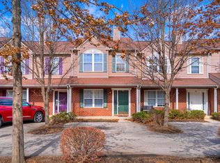 825 Oaktree Blvd, Christiansburg, VA 24073