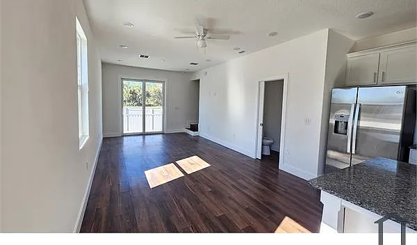 3602 Temple St #1 — Photo 9