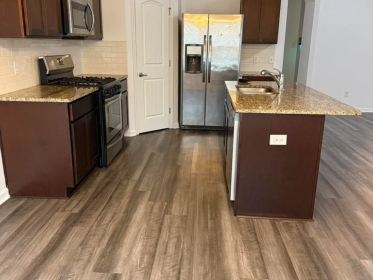 2252 Violet Elle Ln — Photo 3