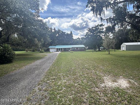 3rd image of 4129 SILVER LAKE Drive