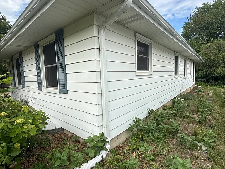 Front right side