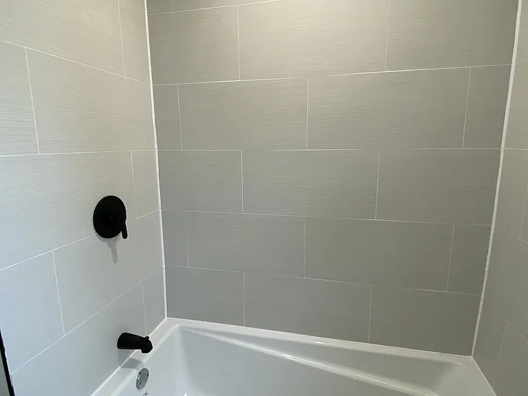 324 Vidal St S #4 — Photo 5