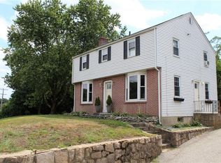 932 Greenville Ave, Smithfield, RI 02828