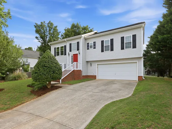 103 Castlebridge Ct, Apex, NC 27502