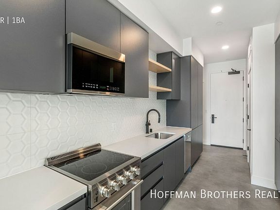 2nd image of 3452 W 43rd St #207