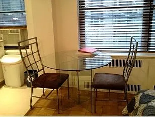 Rented by RELO REDAC INC. | media 20