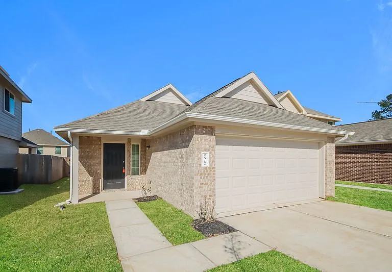 2512 Shad Dr — Photo 3