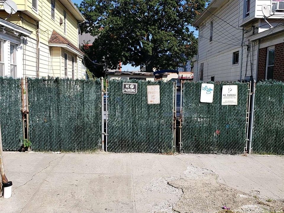1st image of 102-37 Remington Street