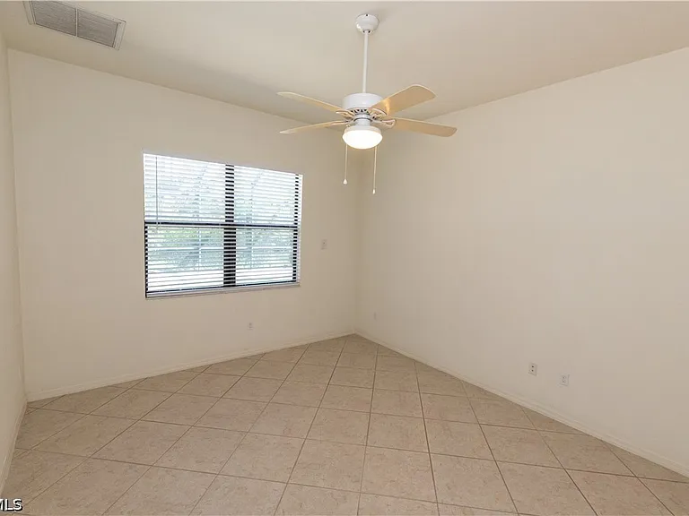 11108 Esteban Dr — Photo 16