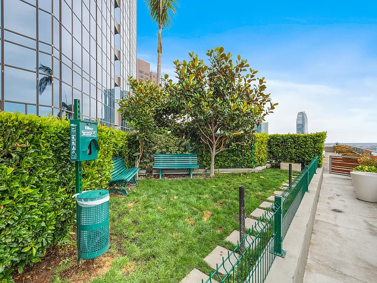 1100 Wilshire Blvd #2607 — Photo 31