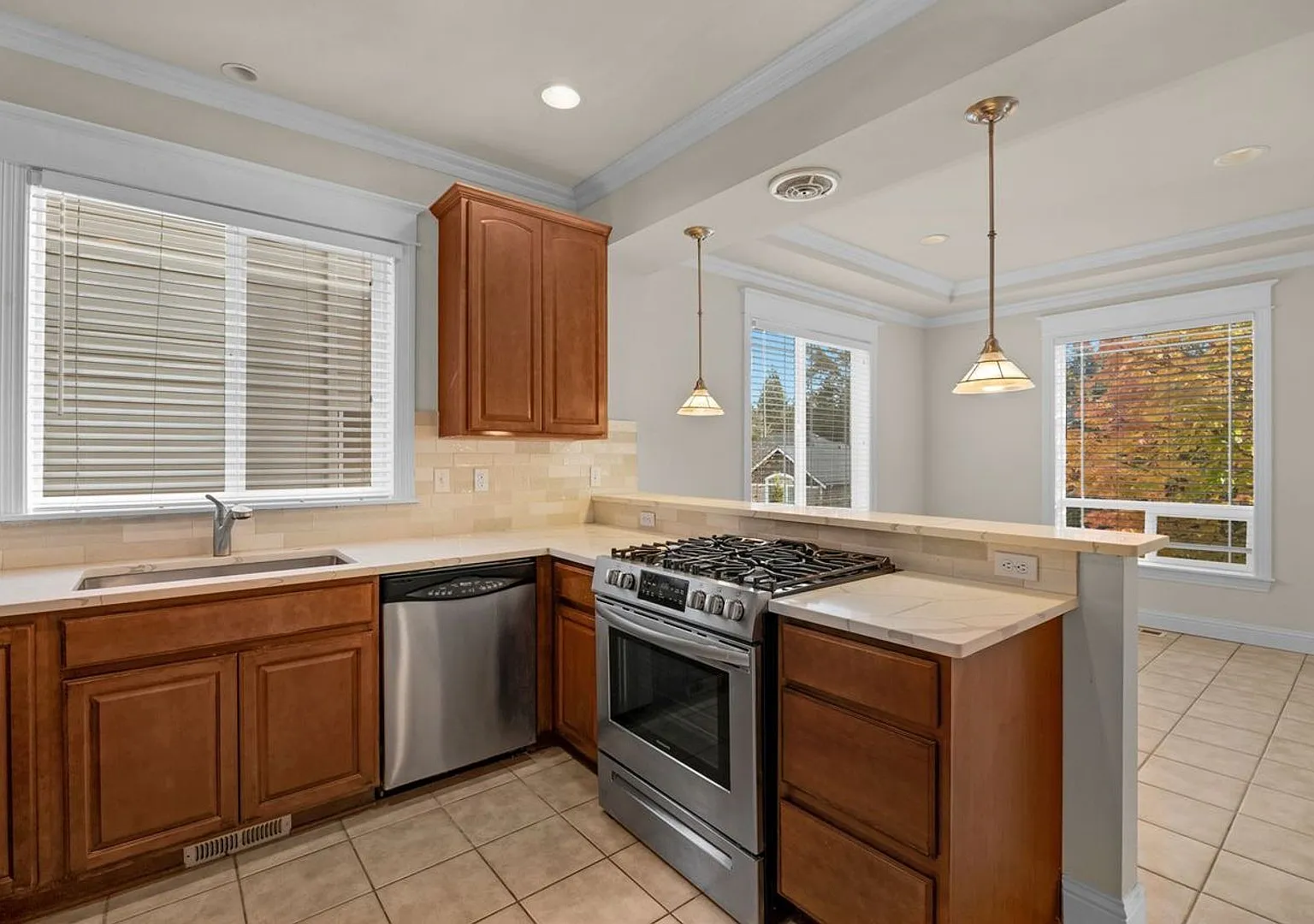 Woodinville Home... — Photo 4