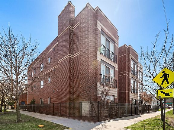 4325 N Cicero Building 2