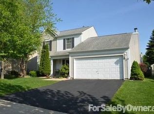 3107 Eugene Ln, Aurora, IL 60504