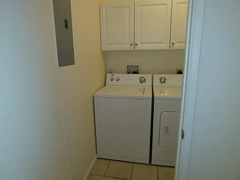 77 E Cliff House Dr — Photo 17
