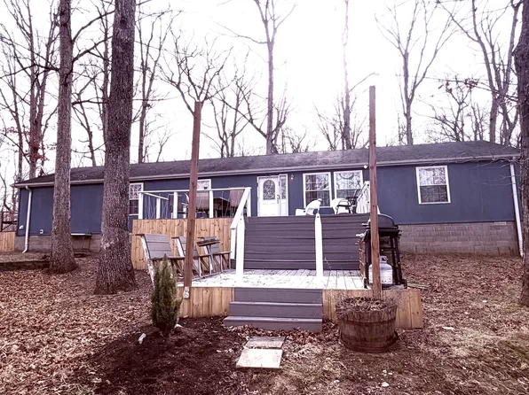 2235 Chesapeake Ln, Centralia, IL 62801