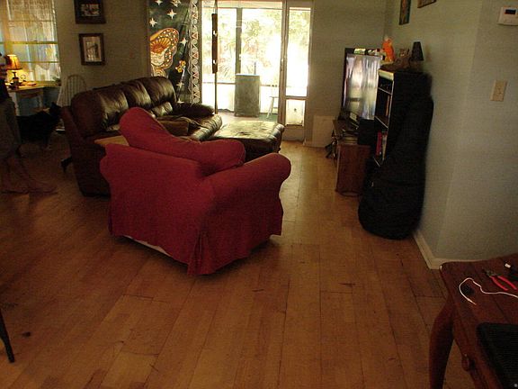 5th image of 1501 Treemont Ave