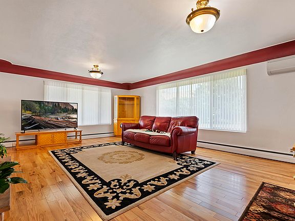 5th image of 7208 W Maxwell Dr