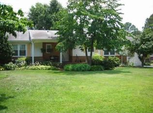 5909 Sellger Dr, Norfolk, VA 23502