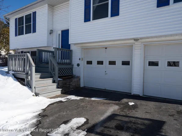 6604 Van Zandt Drive, Valatie, NY 12184