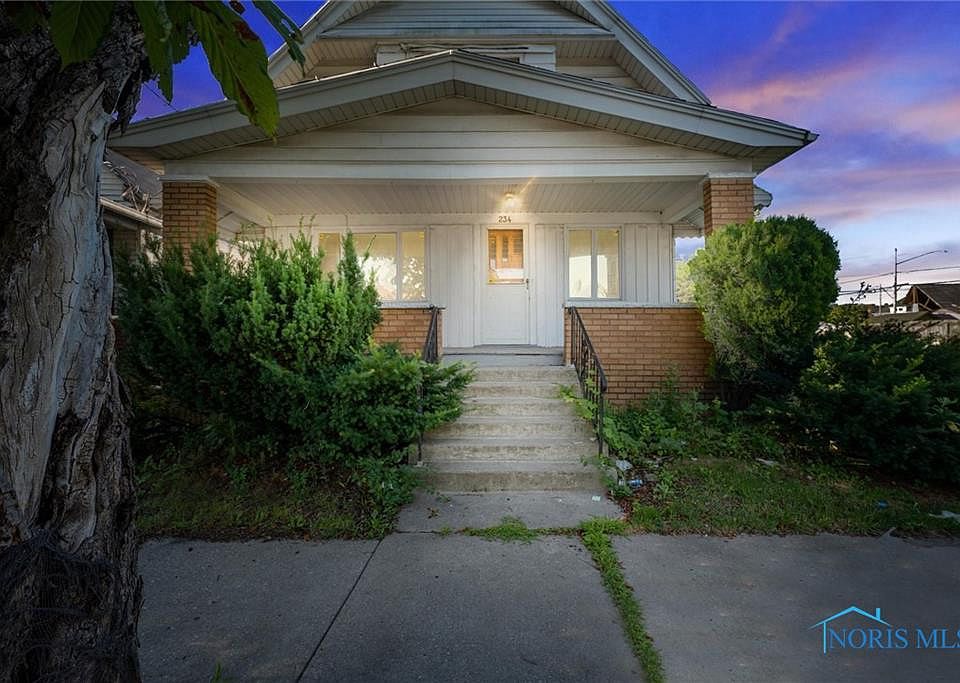 1st image of 234 Kosciusko St