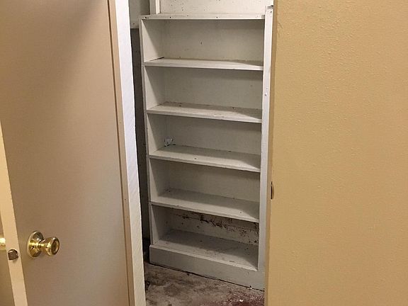 pantry/storage
