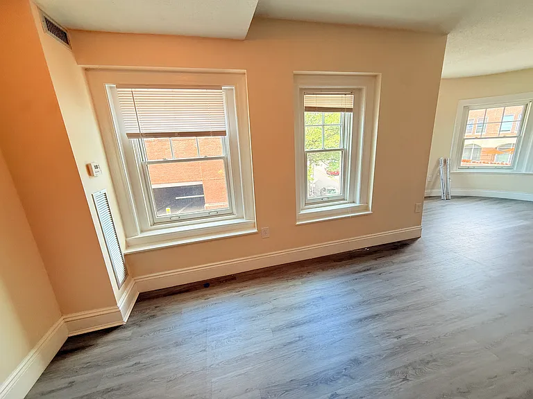 6 University Rd #201R — Photo 5