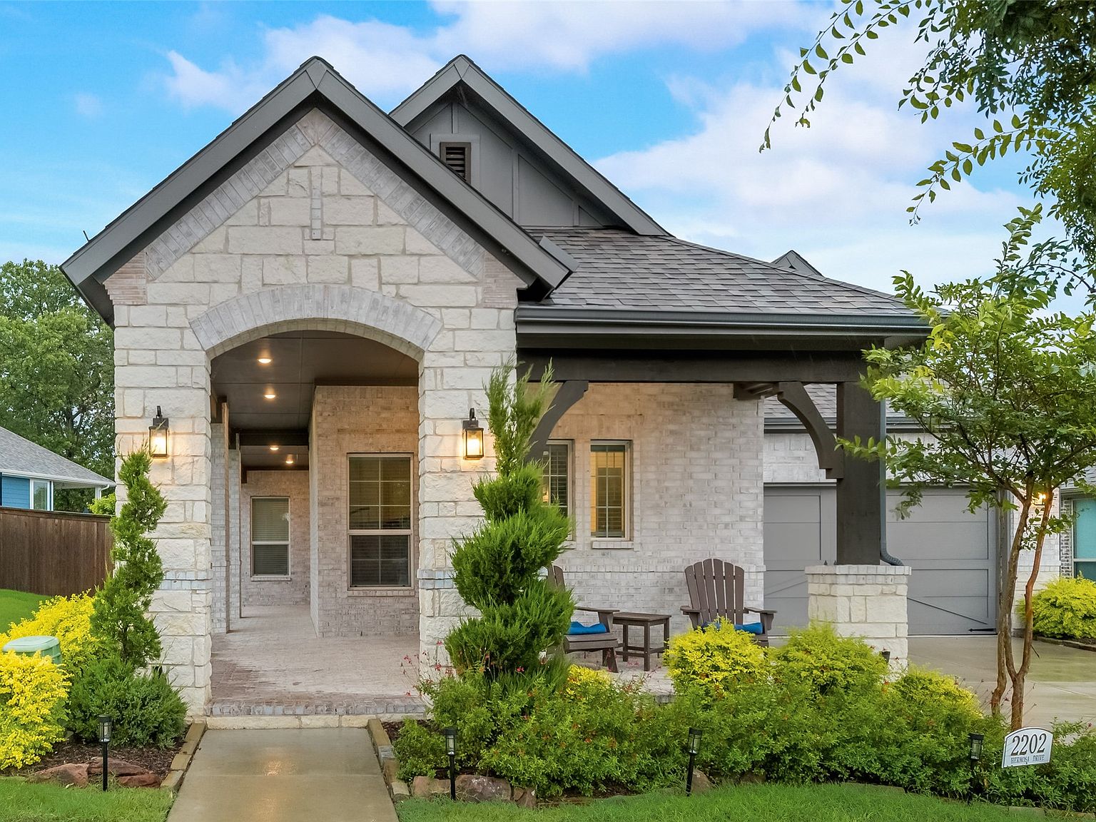 2202 Hermosa Dr, Rowlett, TX 75088 | Zillow