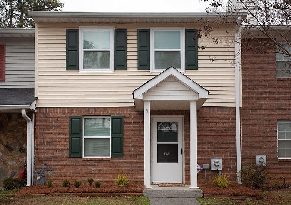 1st image of 1431 Springleaf Cir SE