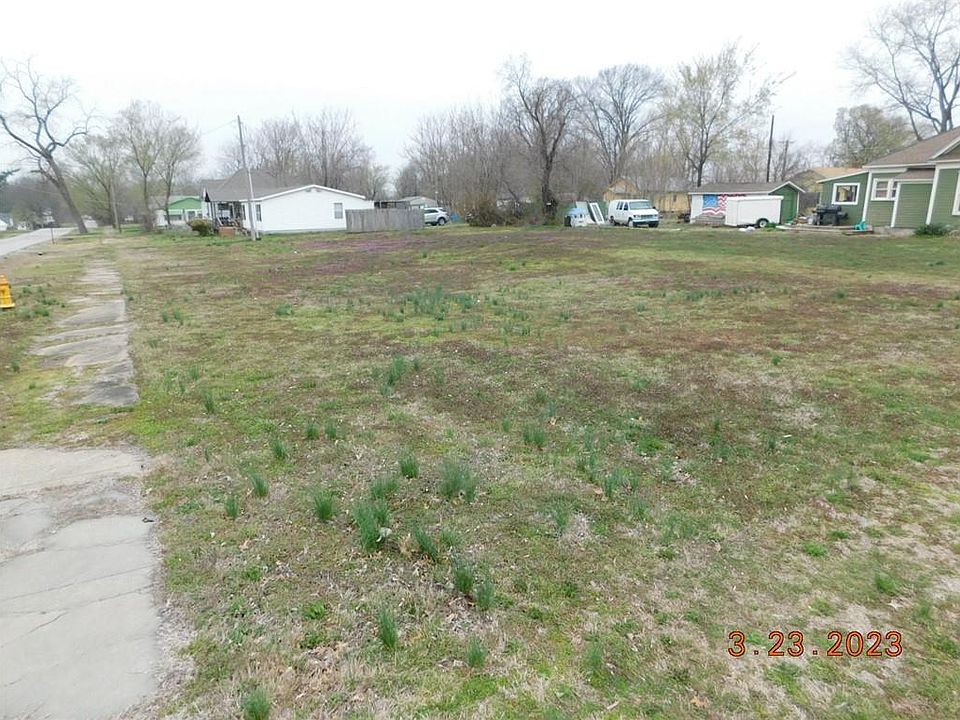 2nd image of 0 N Walnut St
