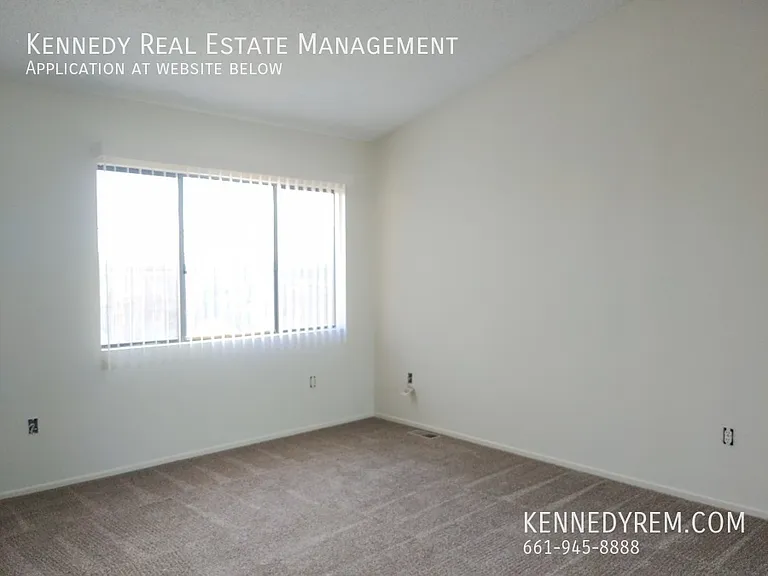 14212 Avon Dr — Photo 13