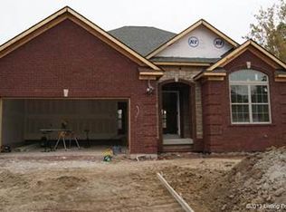 11537 Liberty Bell Ln, Sellersburg, IN 47172