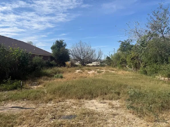 899 Madison St, Eagle Pass, TX 78852