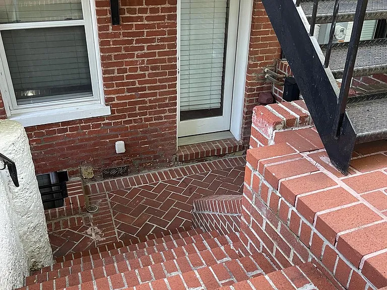 449 New Jersey Ave SE #B — Photo 37