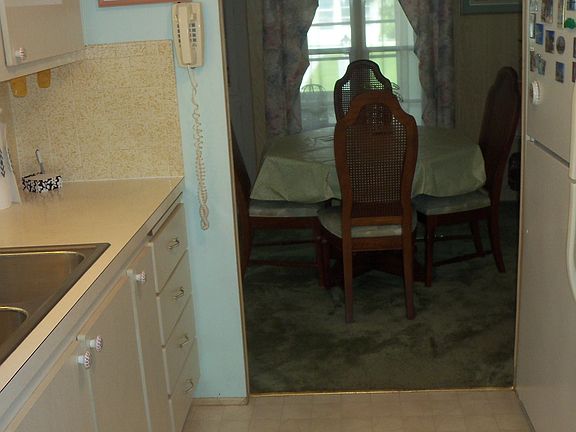 4th image of 5432 Pineland Ave