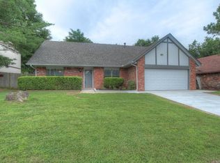 2913 W Atlanta Ct, Broken Arrow, OK 74012