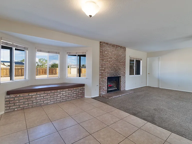 11515 Chimayo Rd — Photo 3