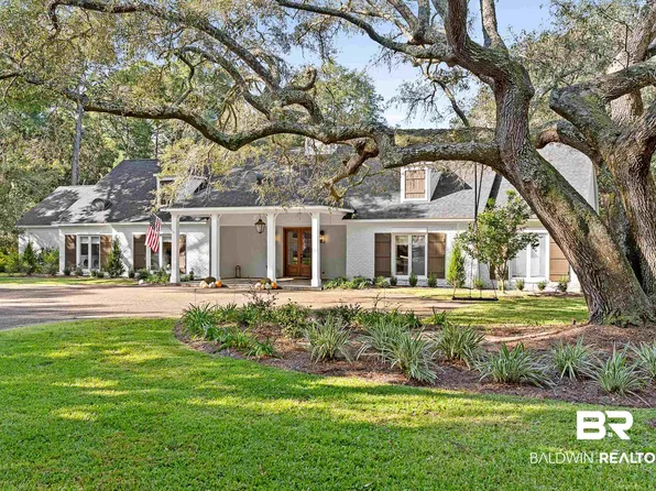 18247 Woodland Dr, Fairhope, AL 36532