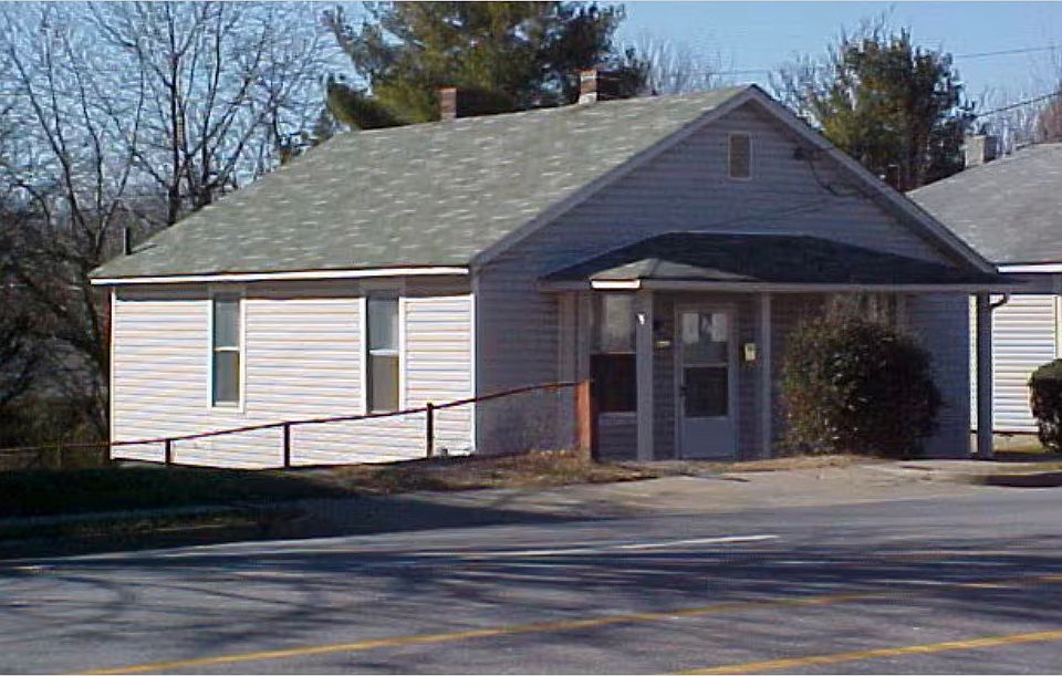 1st image of 3319 Campbell Ave