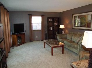 909 Mae St, Storm Lake, IA 50588