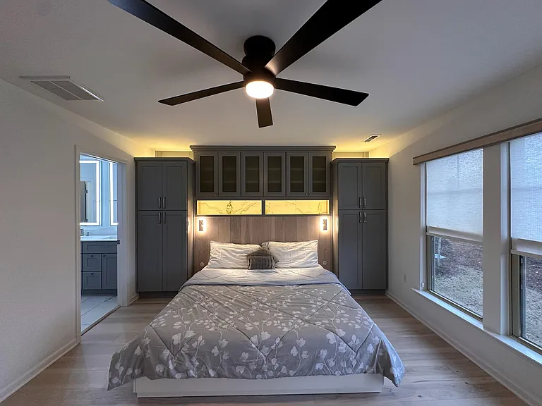 706 Denhoff Dr — Photo 33