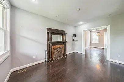723 K St NE #1 — Photo 13